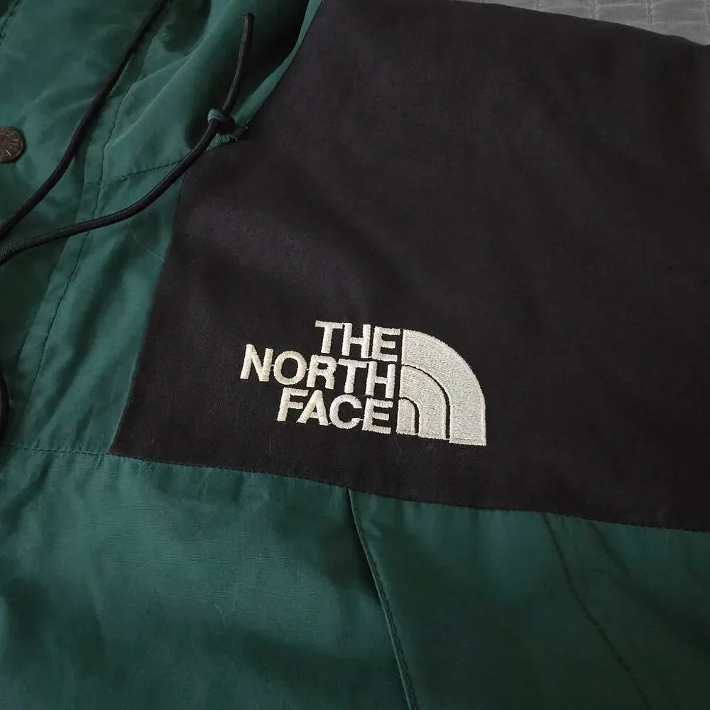 ​Vintage The North Face 1990 Mountain Jacket Gore-Tex Green Black XL Coat 90s